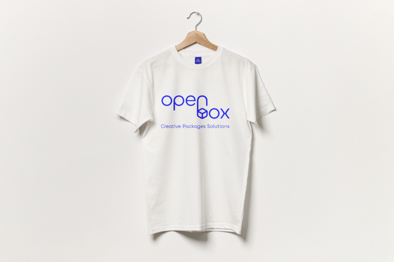 Hanging_T-Shirt_Mockup